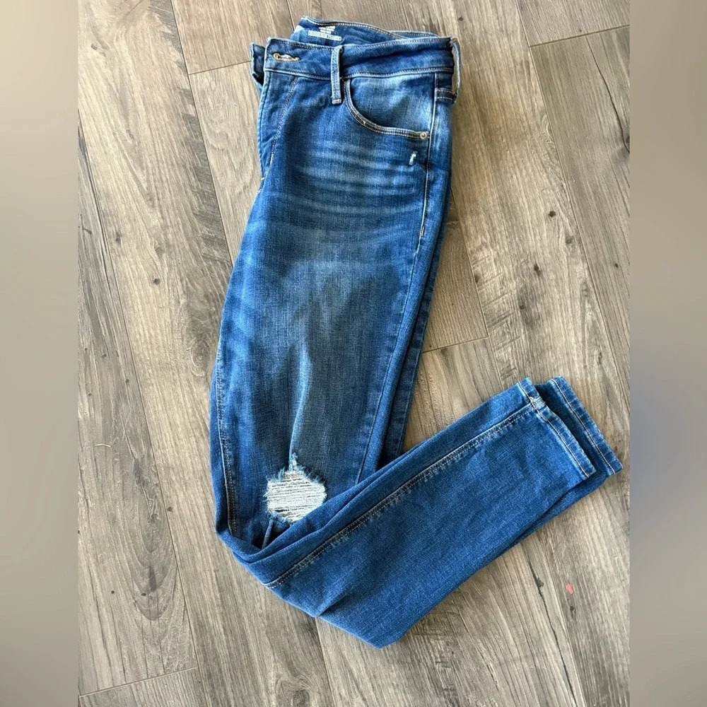 Old Navy Rockstar Super Skinny Jeans Size 8